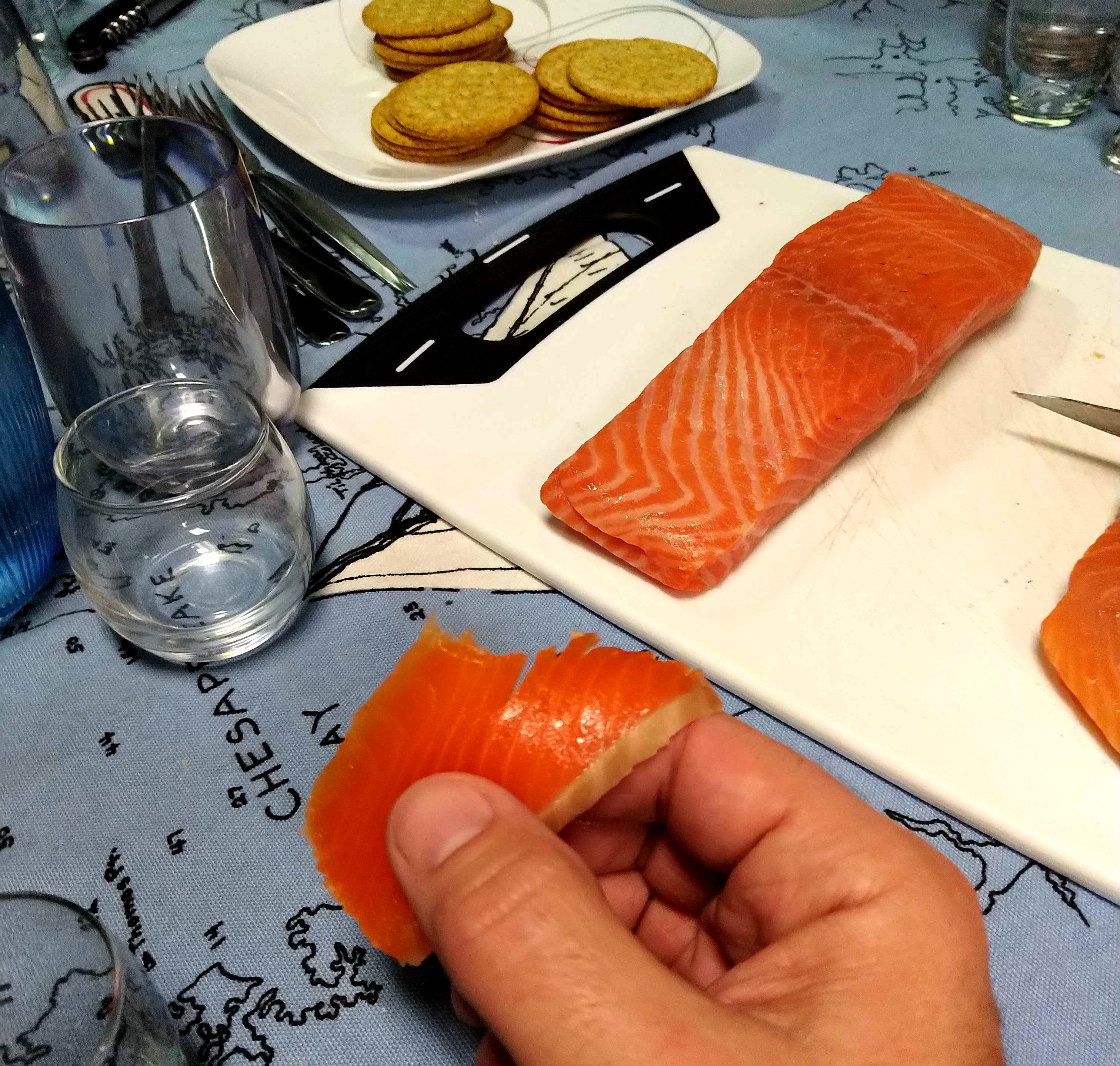 Featured image of post I made Salmon Gravlax!
